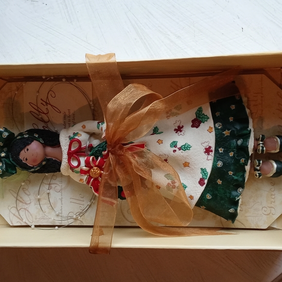 NIB Hanna's Song Holly Angel Doll circa 2003 - Picture 2 of 6